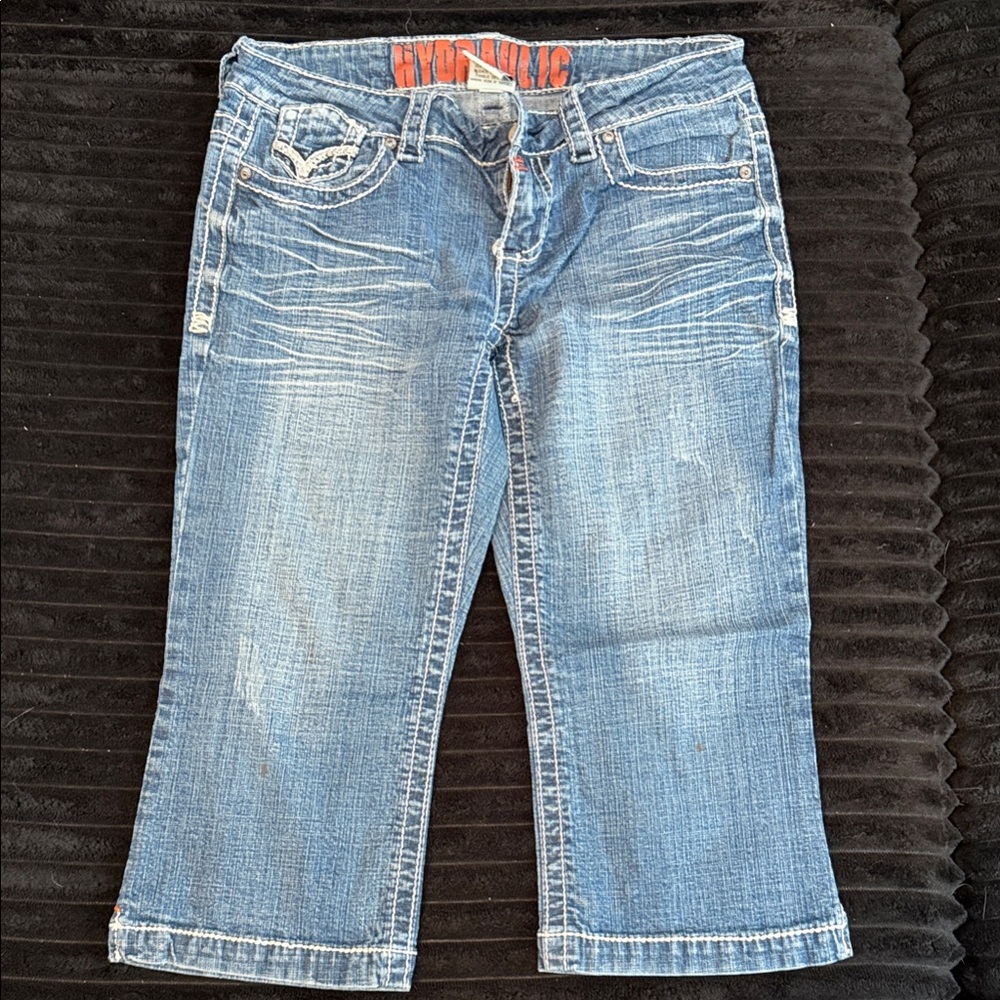 Hydraulic Light Blue Distressed Cropped Jeans